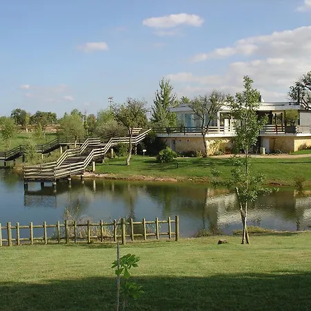 Casa Da Aldeia بيت للعطل *